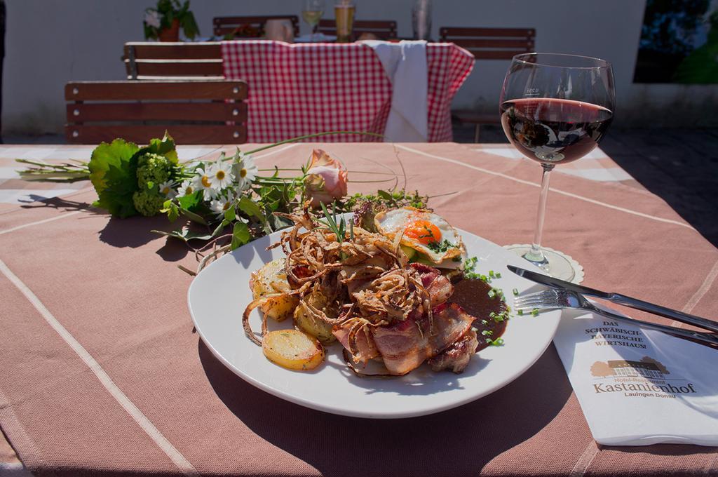 Hotel - Restaurant Kastanienhof Lauingen Екстериор снимка